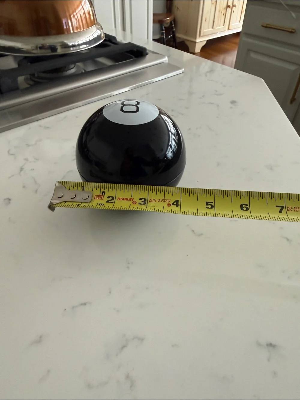Magic 8 Ball Classic Fortune Teller Toy Black Retro Novelty Decision Maker